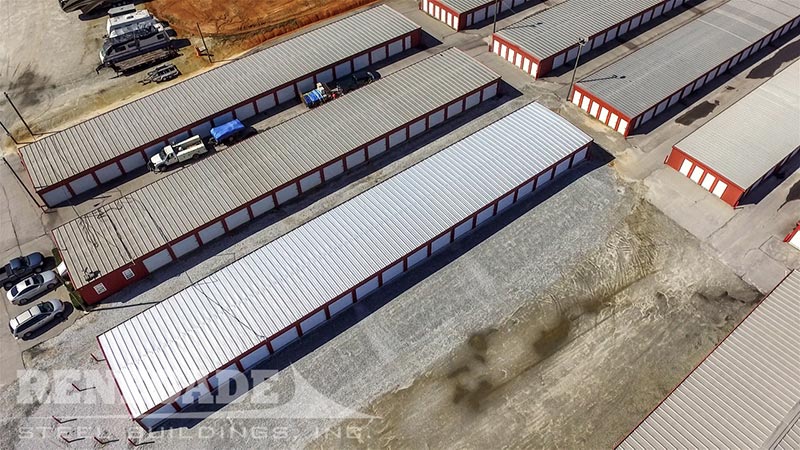 mini self storage steel building with 18 units per side