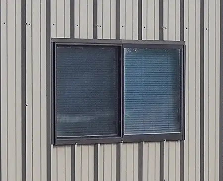 Horizontal sliding window for pre-engineered steel buildings