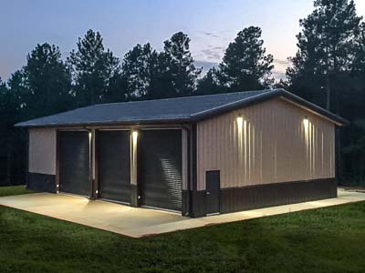 Gable pre-engineered steel building shape