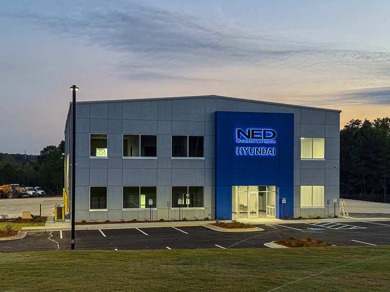 80x135x33 commercial steel building entrance